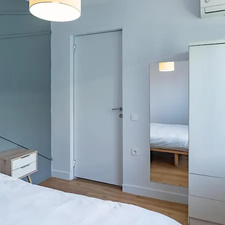 Royalty Syggrou 2 Apartment *